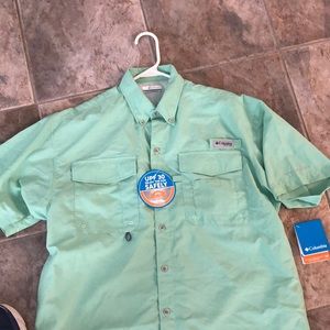 Columbia Men’s Short Sleeve Fishing Shirt, Small